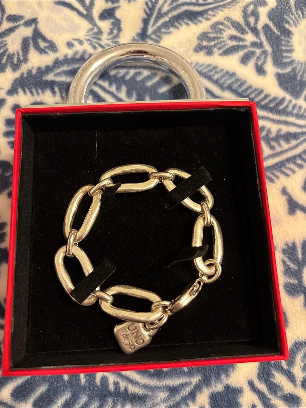 UNO de 50 Silver Chain Bracelet with Charm